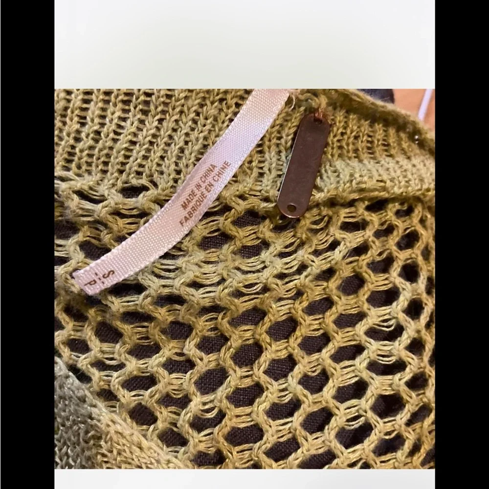 Free People‎ crop crochet sweater